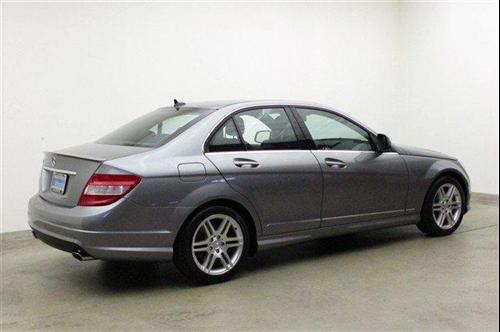 Mercedes-Benz C Class 2008 photo 2