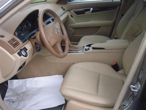 Mercedes-Benz C Class 2008 photo 4