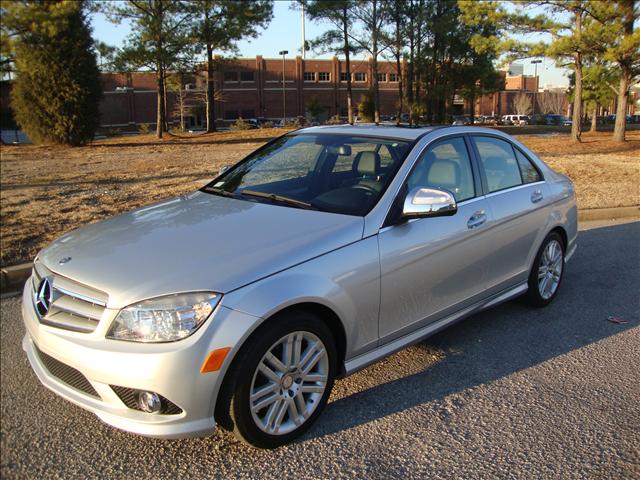 Mercedes-Benz C Class 2LT Coupe Sedan