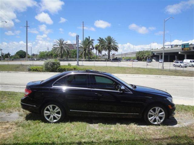 Mercedes-Benz C Class 2008 photo 1