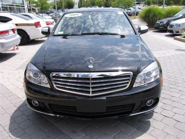 Mercedes-Benz C Class 2009 photo 1