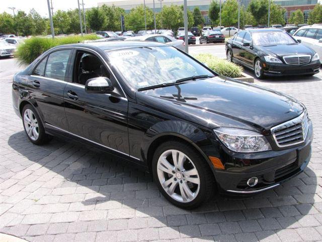 Mercedes-Benz C Class 2009 photo 2