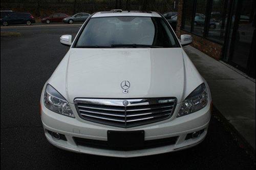 Mercedes-Benz C Class 2009 photo 2