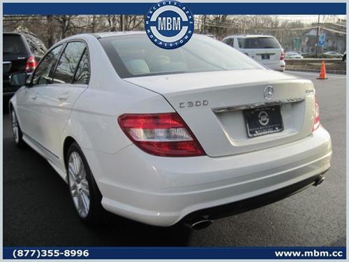 Mercedes-Benz C Class 2009 photo 1