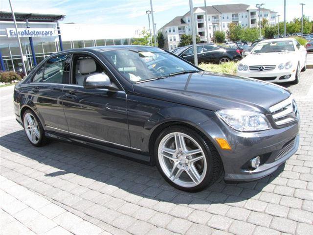 Mercedes-Benz C Class 2009 photo 2