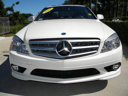 Mercedes-Benz C Class 2009 photo 1