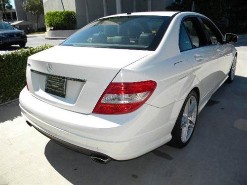 Mercedes-Benz C Class 2009 photo 5