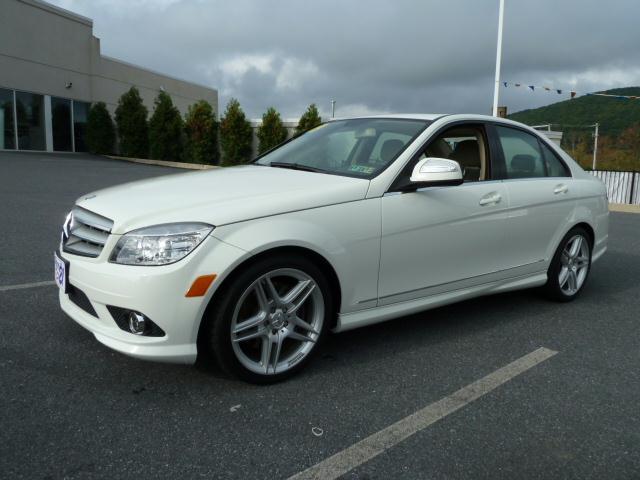 Mercedes-Benz C Class 2009 photo 1