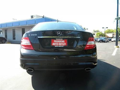 Mercedes-Benz C Class 2009 photo 2