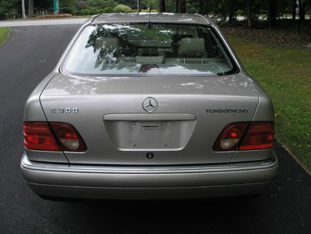 Mercedes-Benz E-Class 1998 photo 2