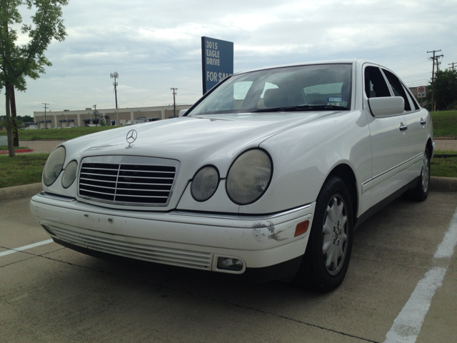 Mercedes-Benz E-Class 1999 photo 4