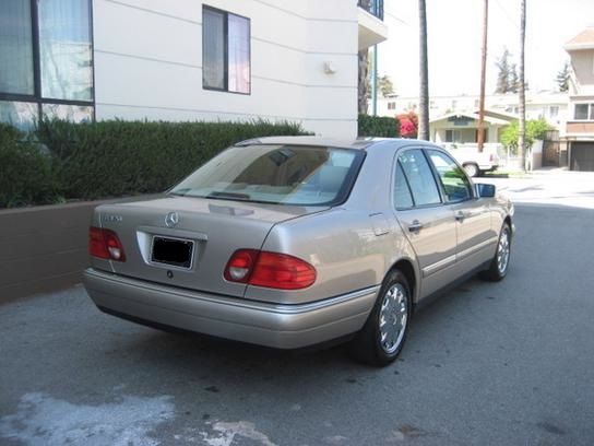 Mercedes-Benz E-Class 1999 photo 1