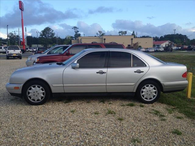 Mercedes-Benz E-Class 1999 photo 4