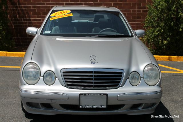 Mercedes-Benz E-Class 2000 photo 26