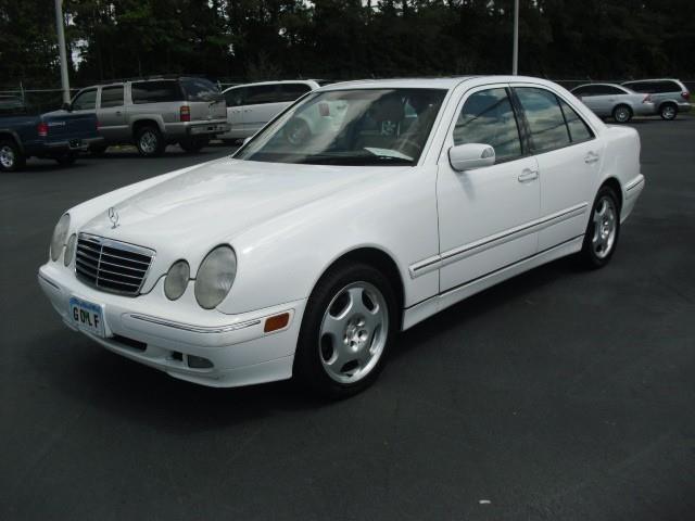 Mercedes-Benz E-Class 2001 photo 5