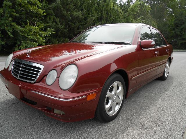 Mercedes-Benz E-Class 2001 photo 1