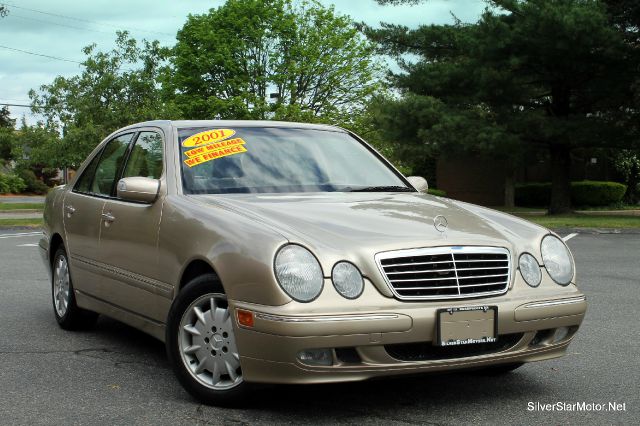 Mercedes-Benz E-Class 2001 photo 14