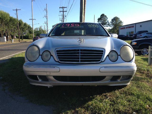 Mercedes-Benz E-Class 2001 photo 4