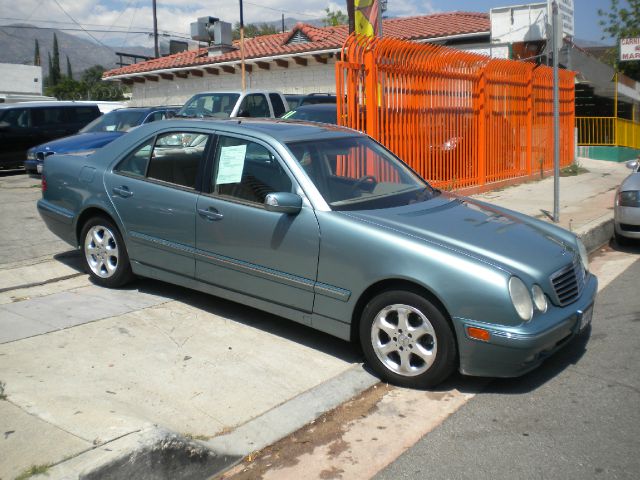 Mercedes-Benz E-Class 2002 photo 8