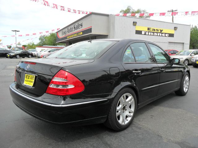 Mercedes-Benz E-Class SLT W/ Hemi Sedan