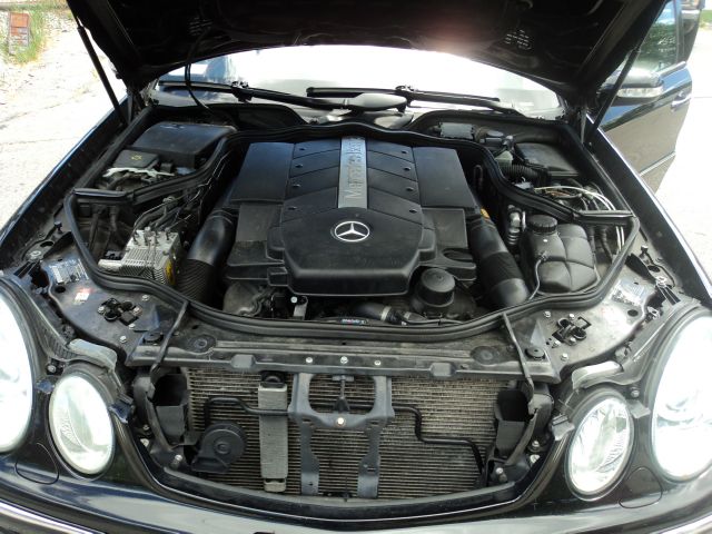 Mercedes-Benz E-Class 2003 photo 5