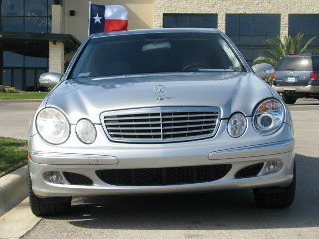 Mercedes-Benz E-Class SLT W/ Hemi Sedan