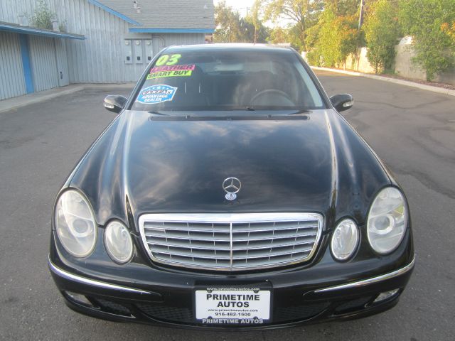 Mercedes-Benz E-Class 2003 photo 1