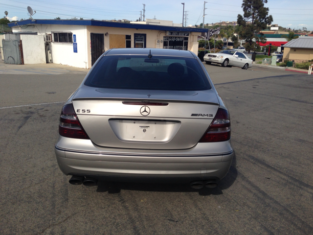 Mercedes-Benz E-Class 2003 photo 3