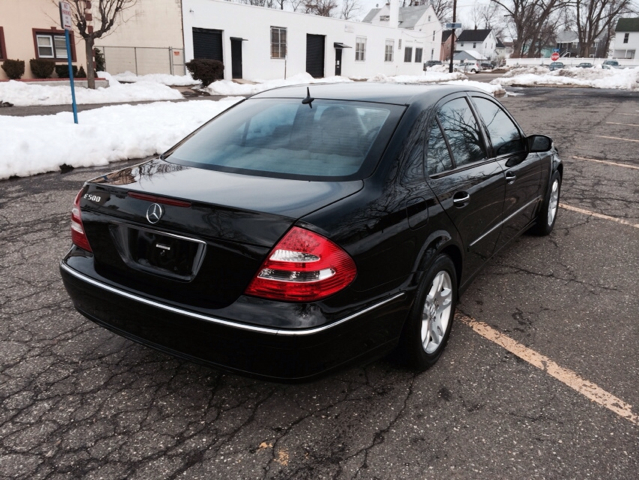 Mercedes-Benz E-Class 2003 photo 4