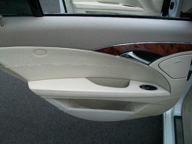 Mercedes-Benz E-Class 2003 photo 13