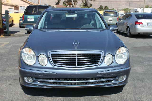 Mercedes-Benz E-Class 2003 photo 14