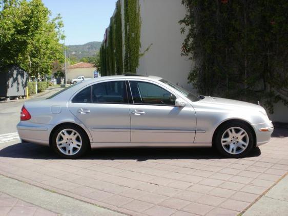 Mercedes-Benz E-Class 2003 photo 1