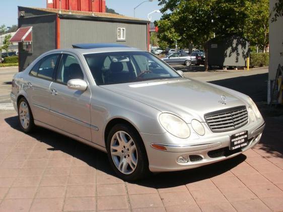 Mercedes-Benz E-Class 2003 photo 2