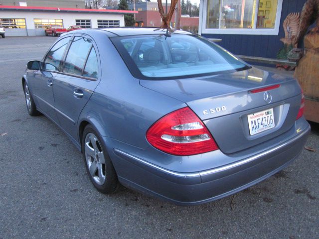 Mercedes-Benz E-Class 2003 photo 4