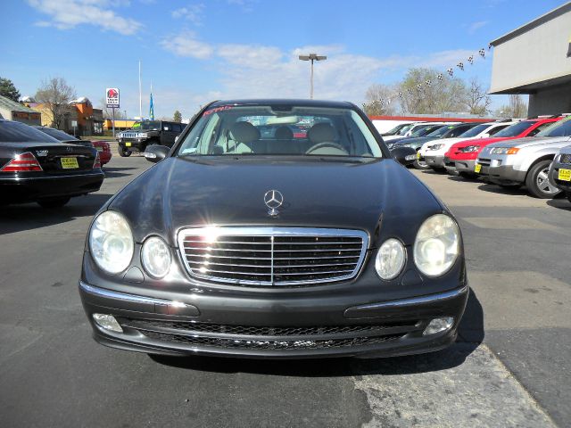 Mercedes-Benz E-Class 2003 photo 11