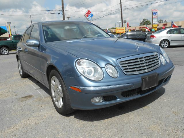 Mercedes-Benz E-Class 2003 photo 4