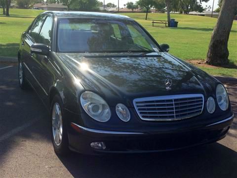 Mercedes-Benz E-Class 2004 photo 1