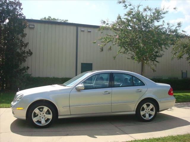 Mercedes-Benz E-Class Chrome Sedan