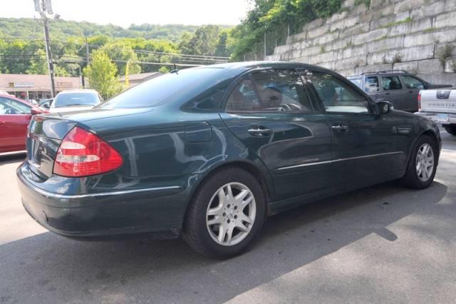 Mercedes-Benz E-Class Unknown Sedan