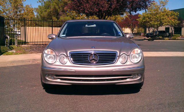 Mercedes-Benz E-Class SLT W/ Hemi Sedan