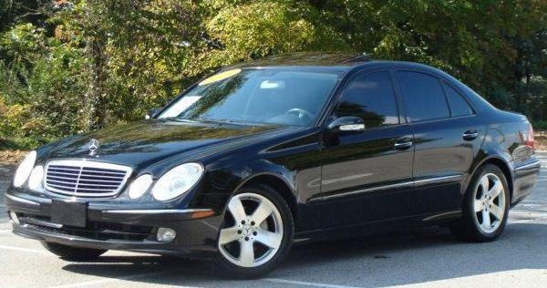 Mercedes-Benz E-Class 2005 photo 4