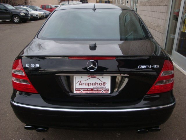 Mercedes-Benz E-Class 2005 photo 4