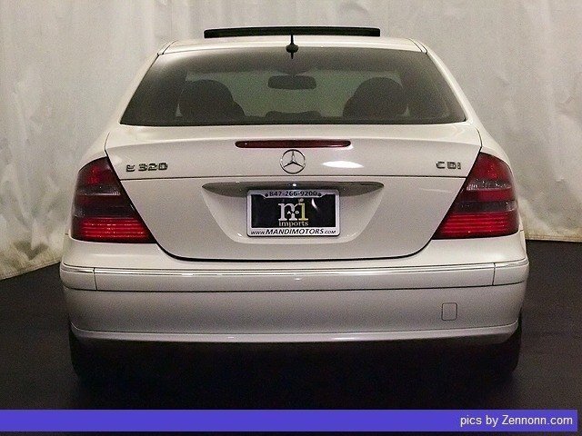 Mercedes-Benz E-Class 2005 photo 4