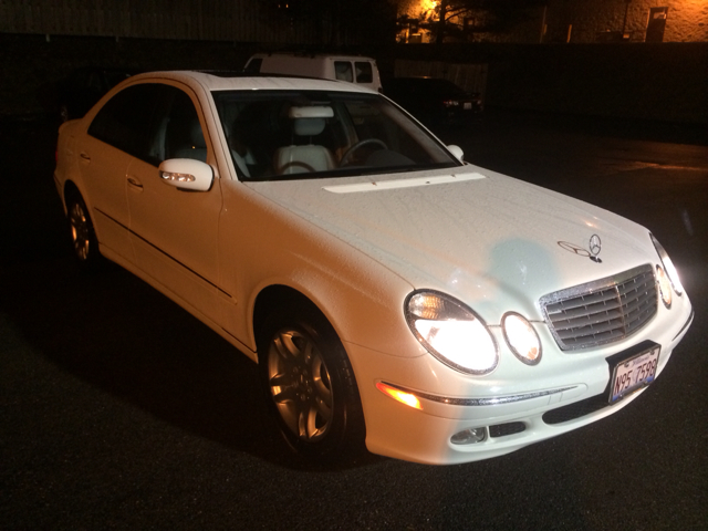 Mercedes-Benz E-Class 2005 photo 4