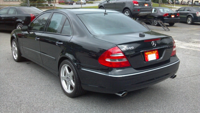 Mercedes-Benz E-Class 2005 photo 8