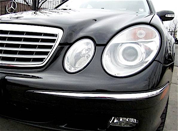 Mercedes-Benz E-Class 2005 photo 1