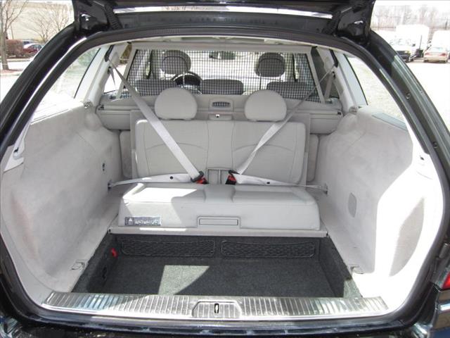 Mercedes-Benz E-Class 2005 photo 3