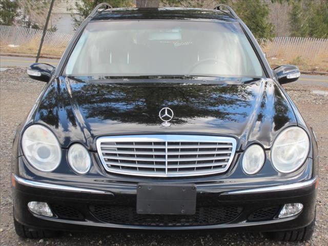 Mercedes-Benz E-Class 2005 photo 37