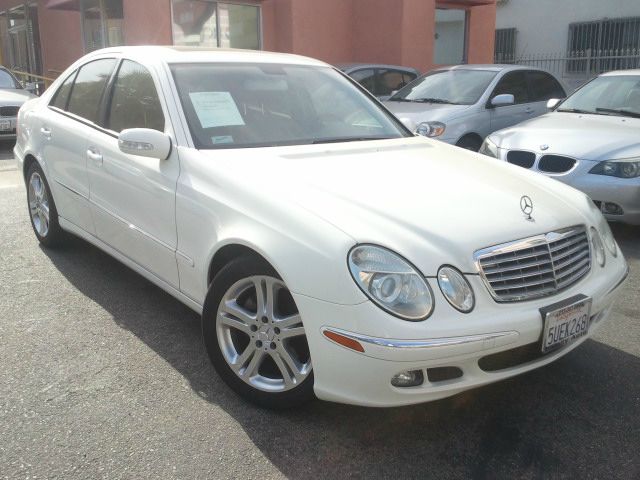 Mercedes-Benz E-Class 2006 photo 15