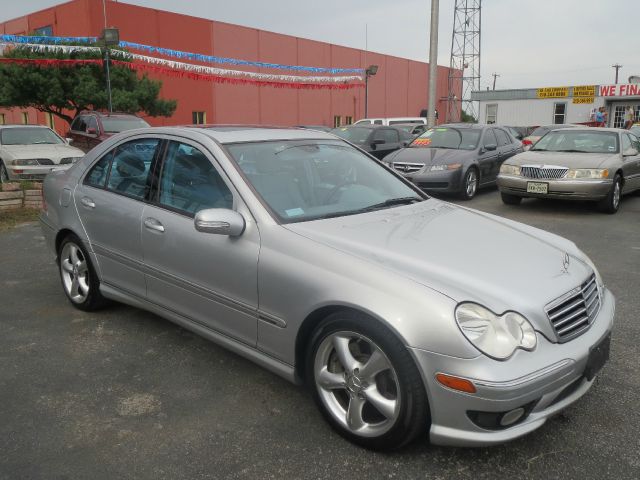 Mercedes-Benz E-Class SE Sport Sedan